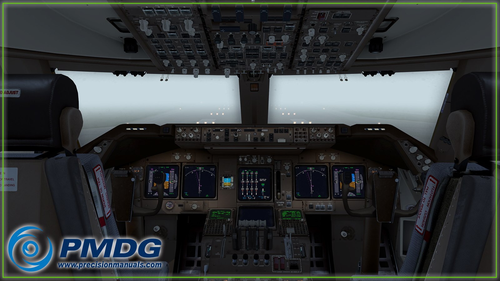 PMDG_747v3_runway_fog2.jpg